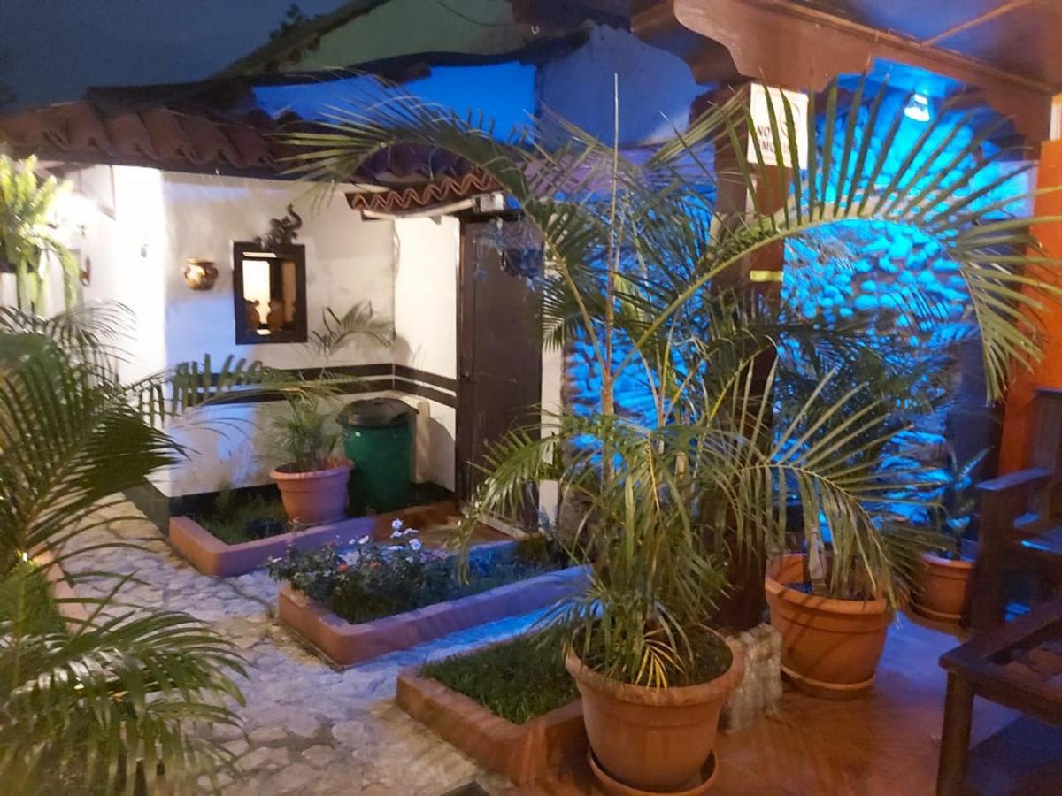 אנטיגואה גואטמלה Hotel San Judas Tadeo Garden מראה חיצוני תמונה