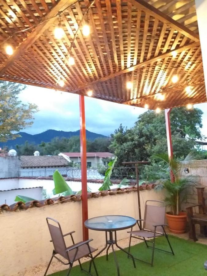 אנטיגואה גואטמלה Hotel San Judas Tadeo Garden מראה חיצוני תמונה