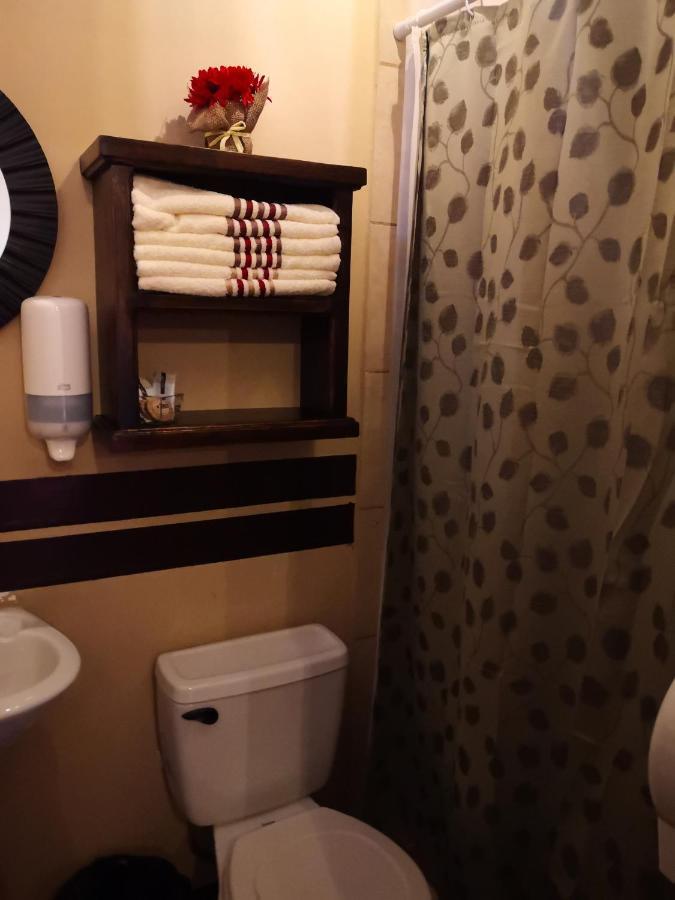 אנטיגואה גואטמלה Hotel San Judas Tadeo Garden מראה חיצוני תמונה